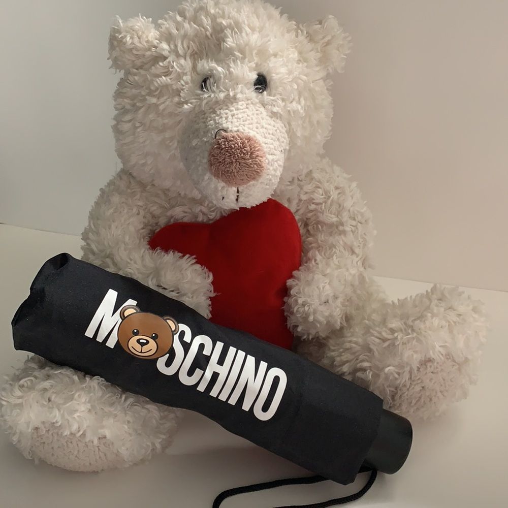 Moschino brown 35”  travel umbrella